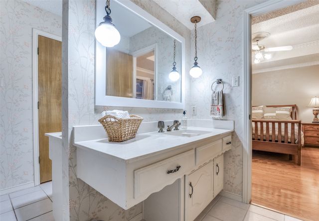 703 Delphi Drive, Duncanville, TX 75137