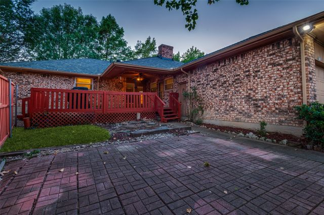 703 Delphi Drive, Duncanville, TX 75137