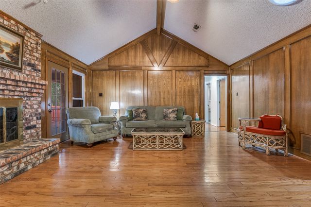 703 Delphi Drive, Duncanville, TX 75137