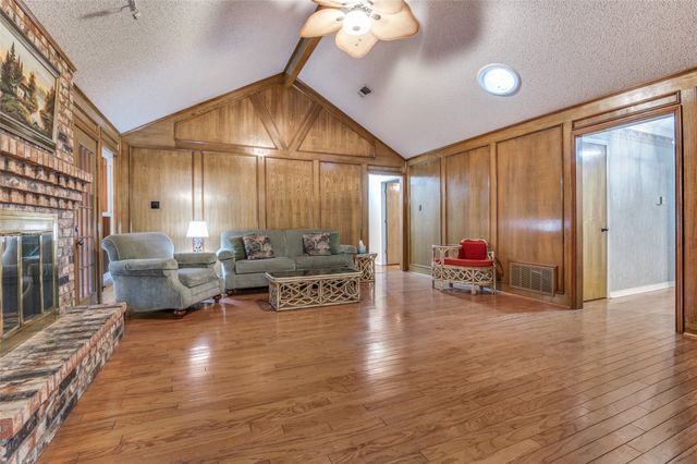 703 Delphi Drive, Duncanville, TX 75137