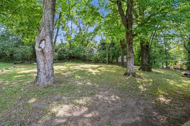 1112 Hyman St, Clarksville, TN 37040