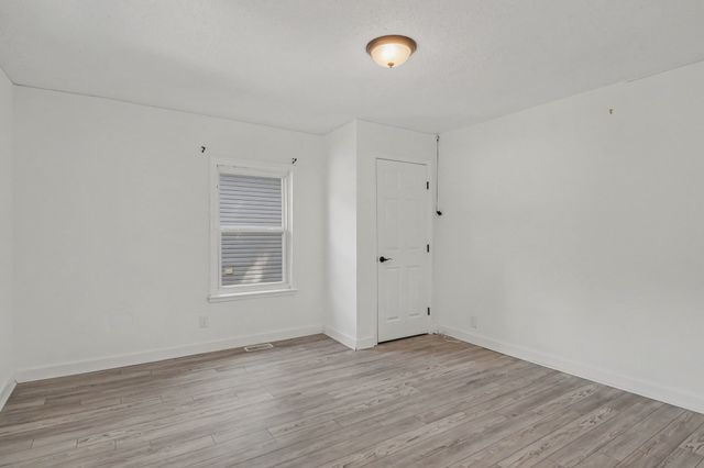 1112 Hyman St, Clarksville, TN 37040