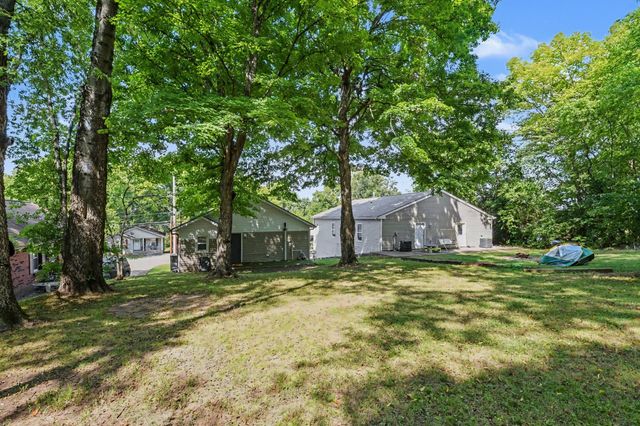 1112 Hyman St, Clarksville, TN 37040