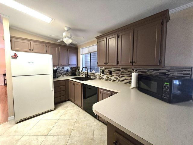 264 RAMSGATE WAY, Haines City, FL 33844