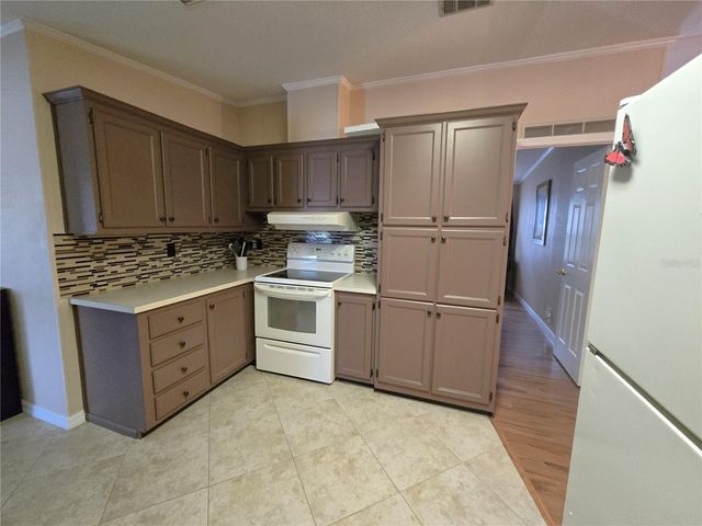 264 RAMSGATE WAY, Haines City, FL 33844