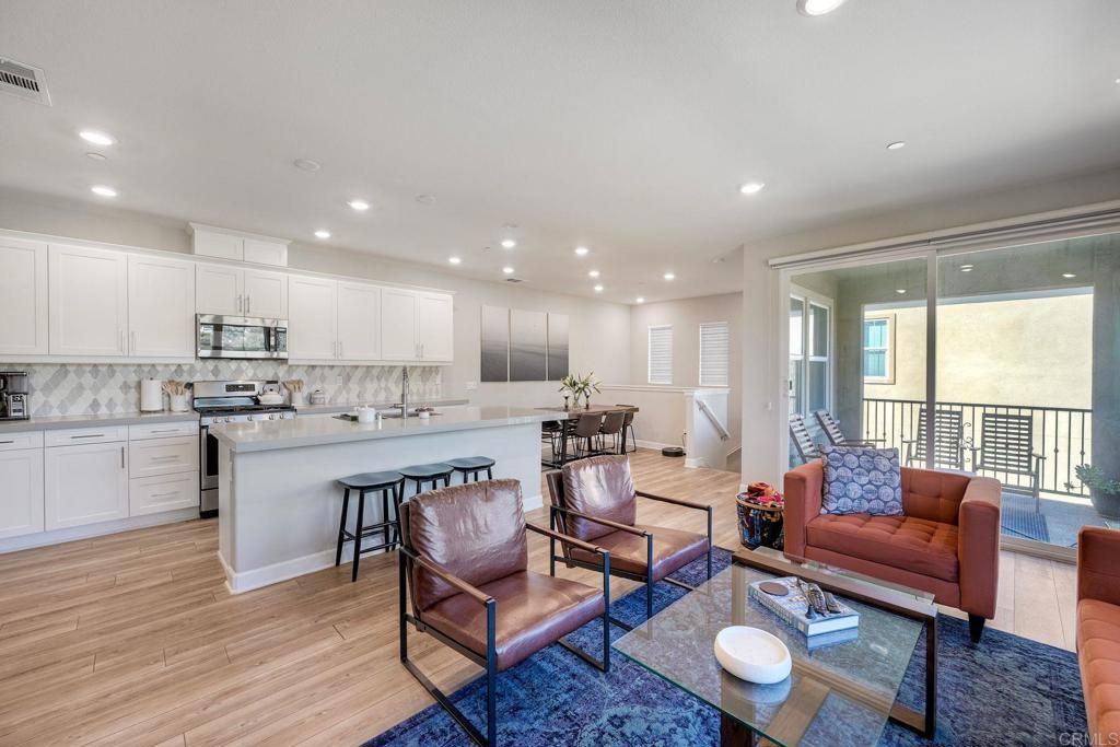 10862 Everly Way, San Diego, CA 92129 — exterior