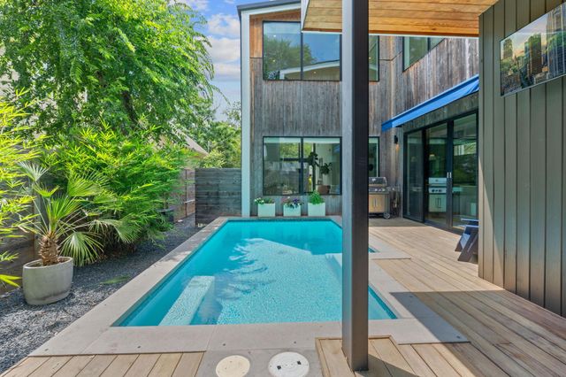 1605 Chelsea LN 1, Austin, TX 78704