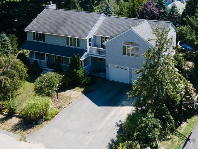 14 Shady Ln, Wareham, MA 02571
