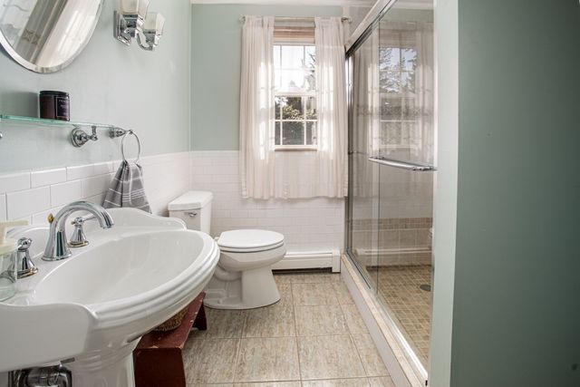 14 Shady Ln, Wareham, MA 02571