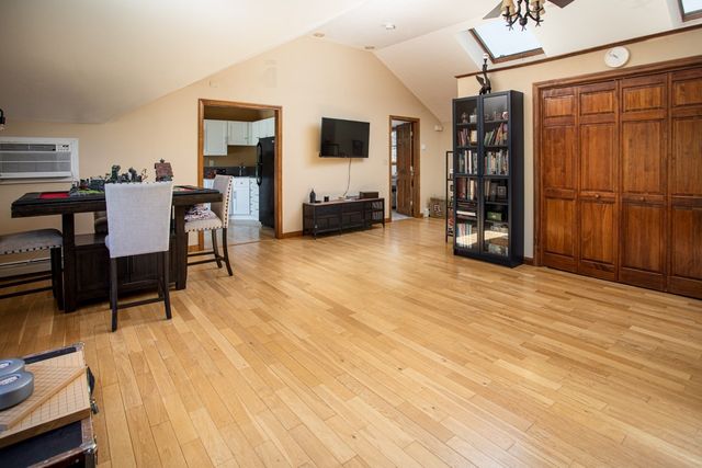 14 Shady Ln, Wareham, MA 02571