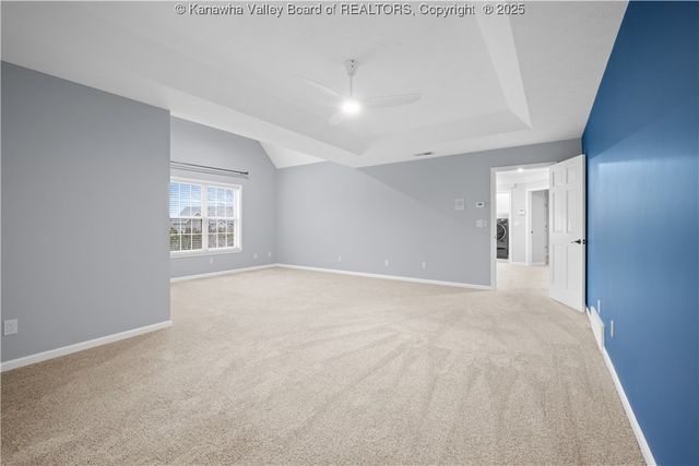 1002 Nye Circle, Hurricane, WV 25526