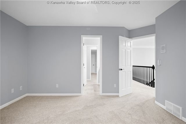 1002 Nye Circle, Hurricane, WV 25526