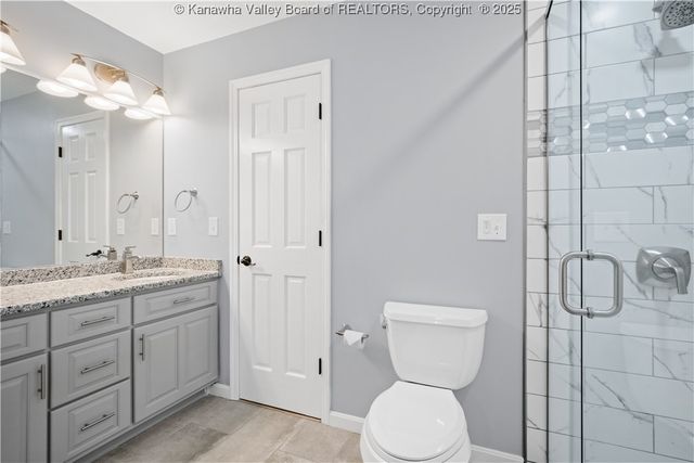 1002 Nye Circle, Hurricane, WV 25526