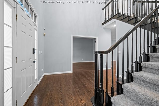 1002 Nye Circle, Hurricane, WV 25526