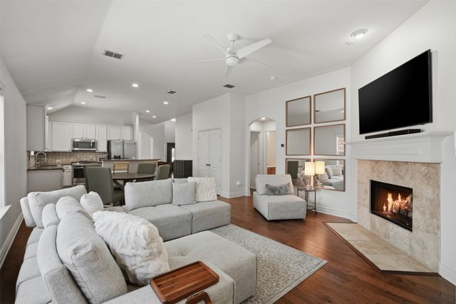 8618 Tyler Drive, Lantana, TX 76226