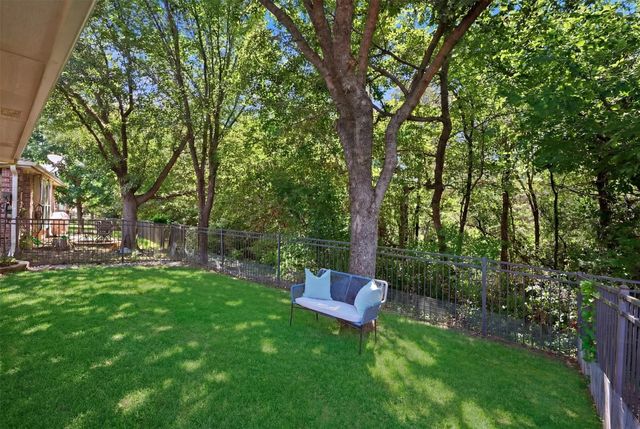 8618 Tyler Drive, Lantana, TX 76226