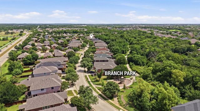 8618 Tyler Drive, Lantana, TX 76226