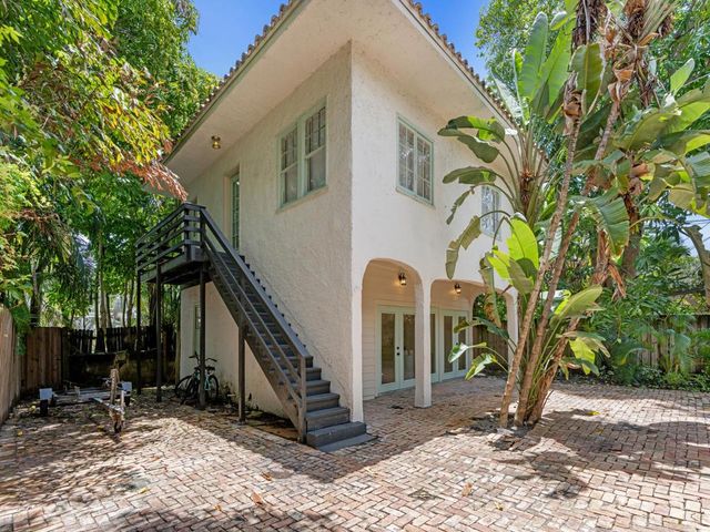 333 Marlborough Road, West Palm Beach, FL 33405