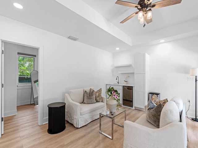 333 Marlborough Road, West Palm Beach, FL 33405