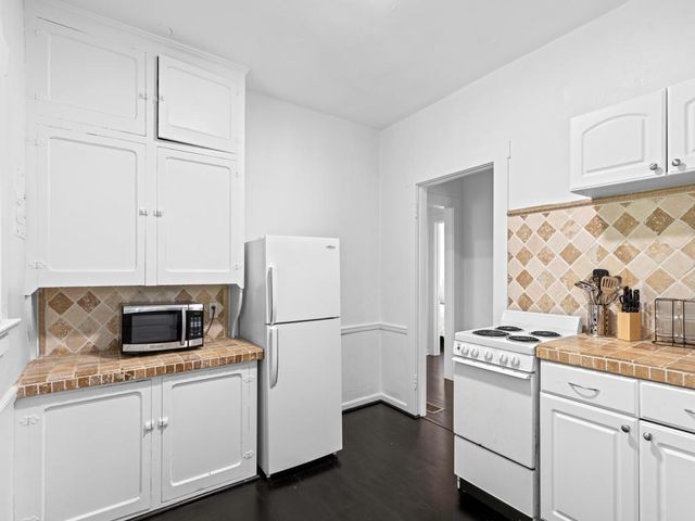 333 Marlborough Road, West Palm Beach, FL 33405