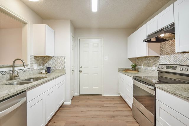 10109 Pack Saddle Trail, Fort Worth, TX 76108