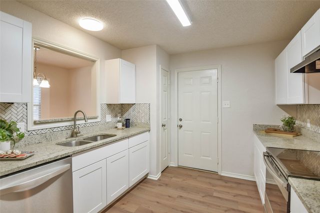 10109 Pack Saddle Trail, Fort Worth, TX 76108