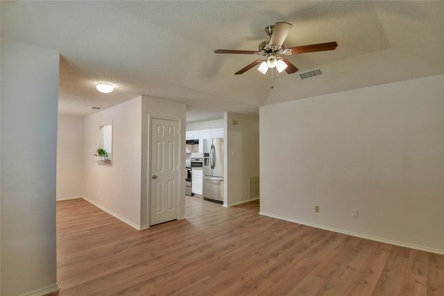 10109 Pack Saddle Trail, Fort Worth, TX 76108