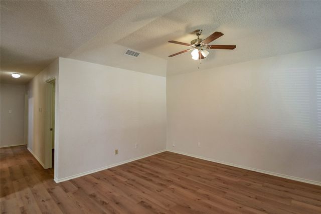 10109 Pack Saddle Trail, Fort Worth, TX 76108