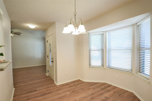 10109 Pack Saddle Trail, Fort Worth, TX 76108