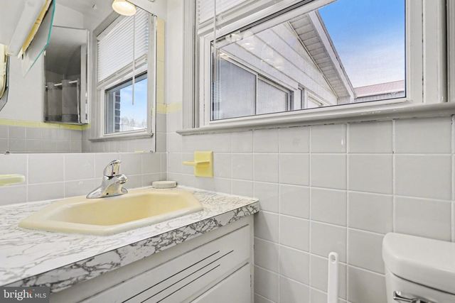 3405 COLUMBIA AVE, Lancaster, PA 17603