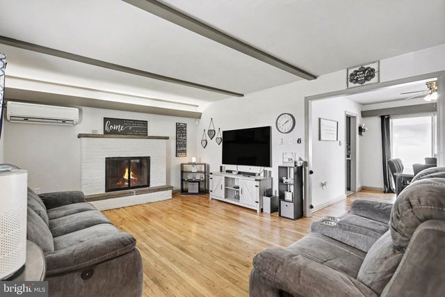 3405 COLUMBIA AVE, Lancaster, PA 17603