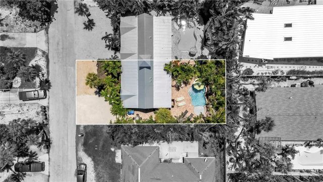 205 PEACOCK LANE A, Holmes Beach, FL 34217