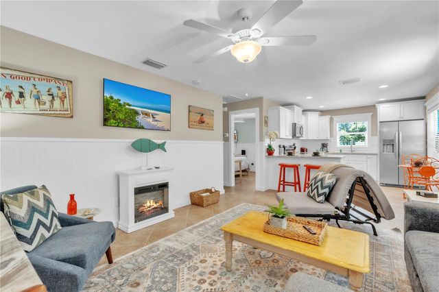 205 PEACOCK LANE A, Holmes Beach, FL 34217