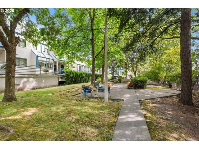 8717 Se MONTEREY Ave 209, Happy Valley, OR 97086