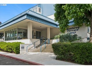 8717 Se MONTEREY Ave 209, Happy Valley, OR 97086
