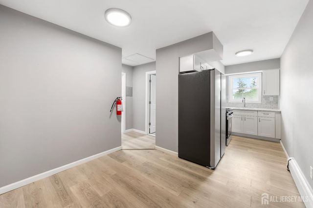 47 Gramercy Gardens B, Middlesex, NJ 08846