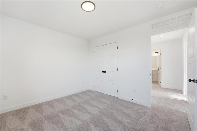 19721 W 195th Place, Spring Hill, KS 66083