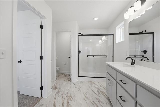 19721 W 195th Place, Spring Hill, KS 66083