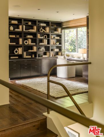 3625 Lowry Road, Los Angeles, CA 90027