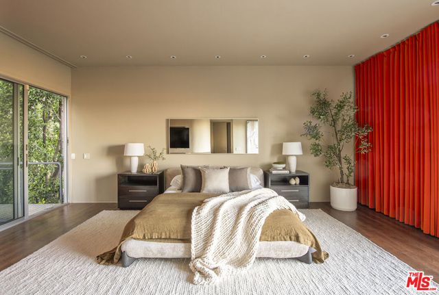 3625 Lowry Road, Los Angeles, CA 90027