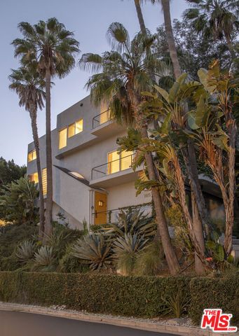 3625 Lowry Road, Los Angeles, CA 90027