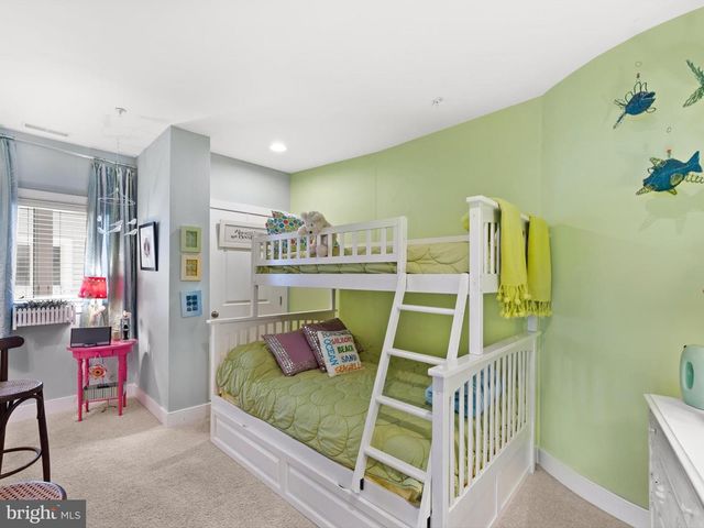 5 87th St Unit 303, Ocean City, MD 21842