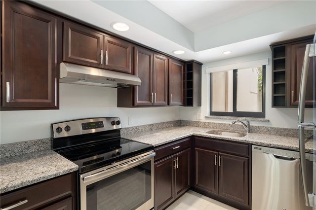 1155 Reef Road B-7, Vero Beach, FL 32963