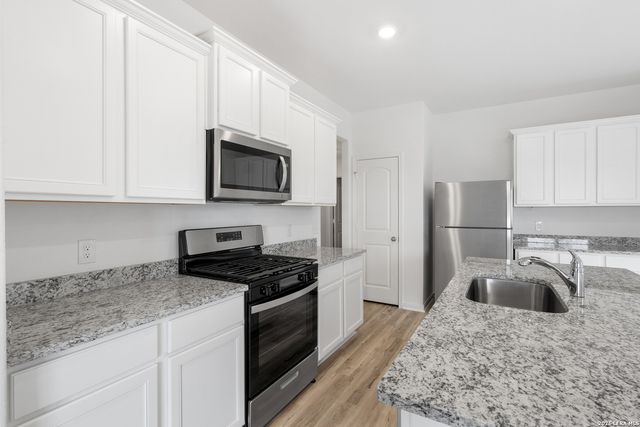 15251 Telfaire Meadow, Von Ormy, TX 78073