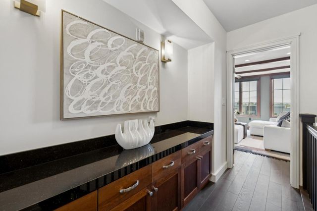 356 Santana Row 320, San Jose, CA 95128