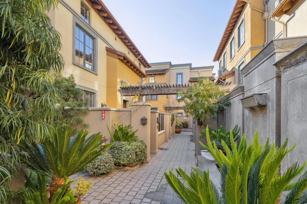 356 Santana Row 320, San Jose, CA 95128