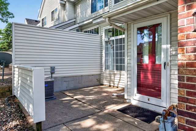 4255 Merrimac Lane N 41, Plymouth, MN 55446