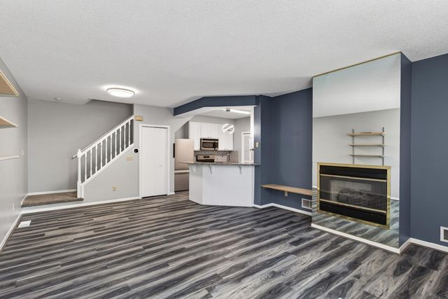 4255 Merrimac Lane N 41, Plymouth, MN 55446