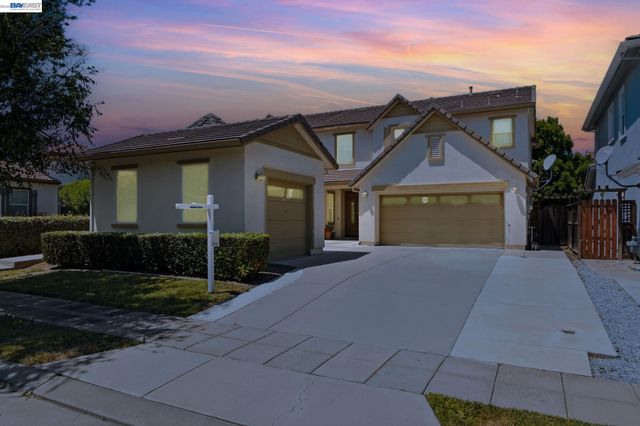 749 Ellerbrook St, Mountain House, CA 95391