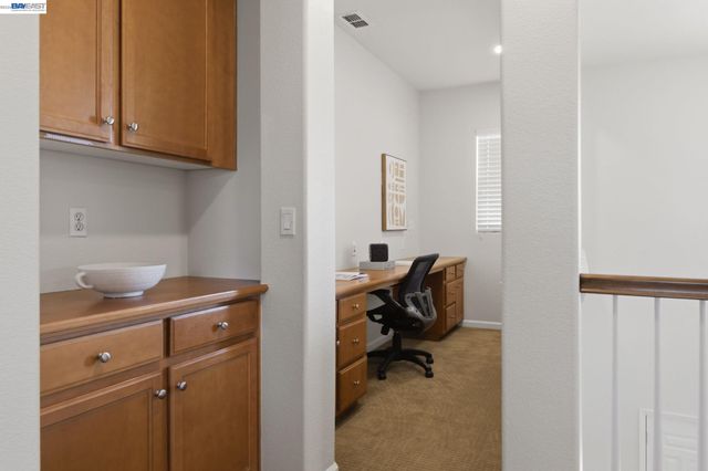 749 Ellerbrook St, Mountain House, CA 95391